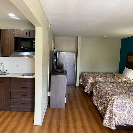 Stratford House Inn And Suites Temple Eksteriør bilde